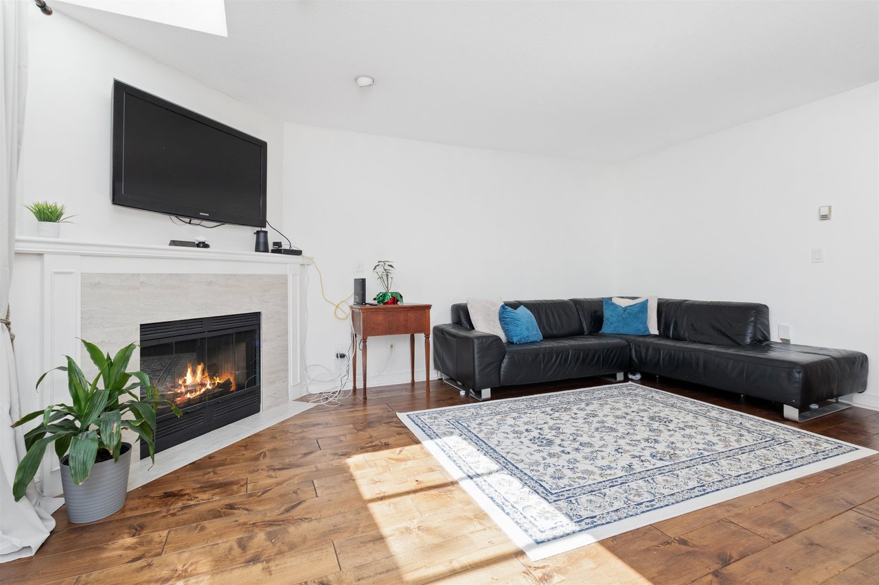 4-12438 Brunswick Pl