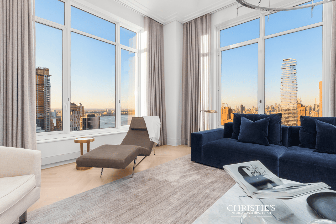 30 Park Pl, 42A 