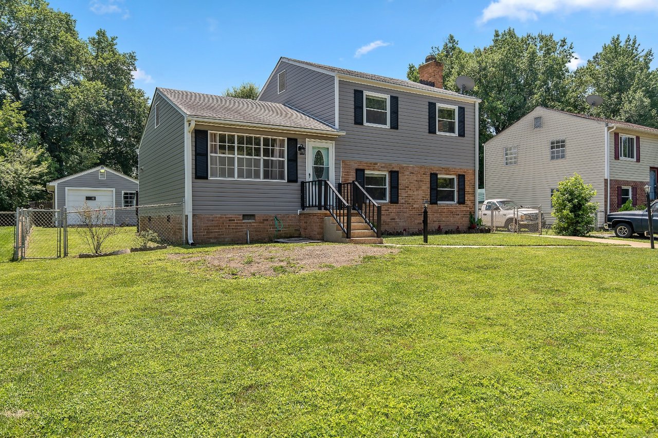 211 Carlstone Drive