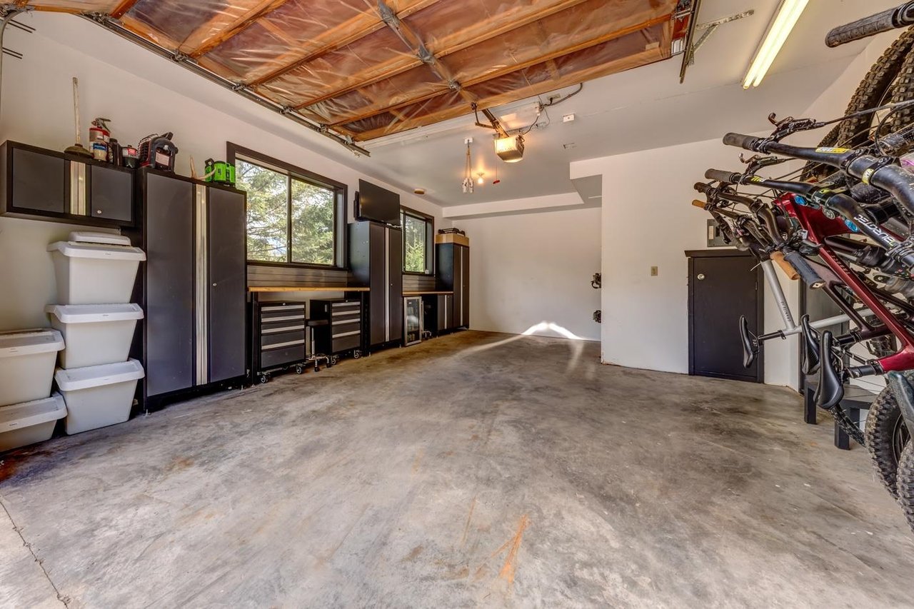 8248 Alpine Wy