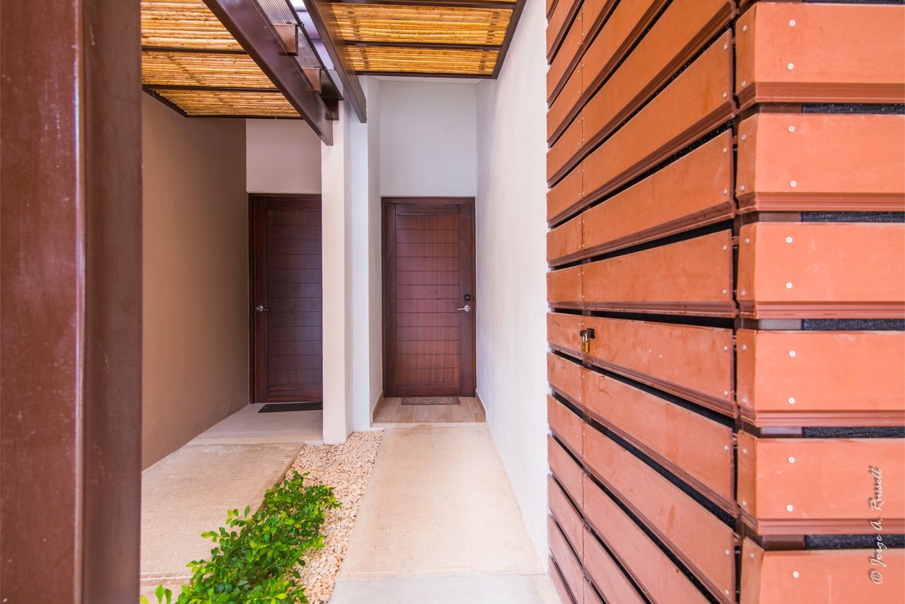 Tropical Income Generating Villa, Jaco, Puntarenas