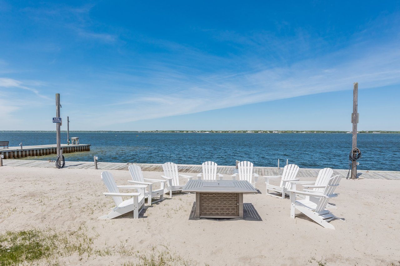 580 Dune Rd, #7