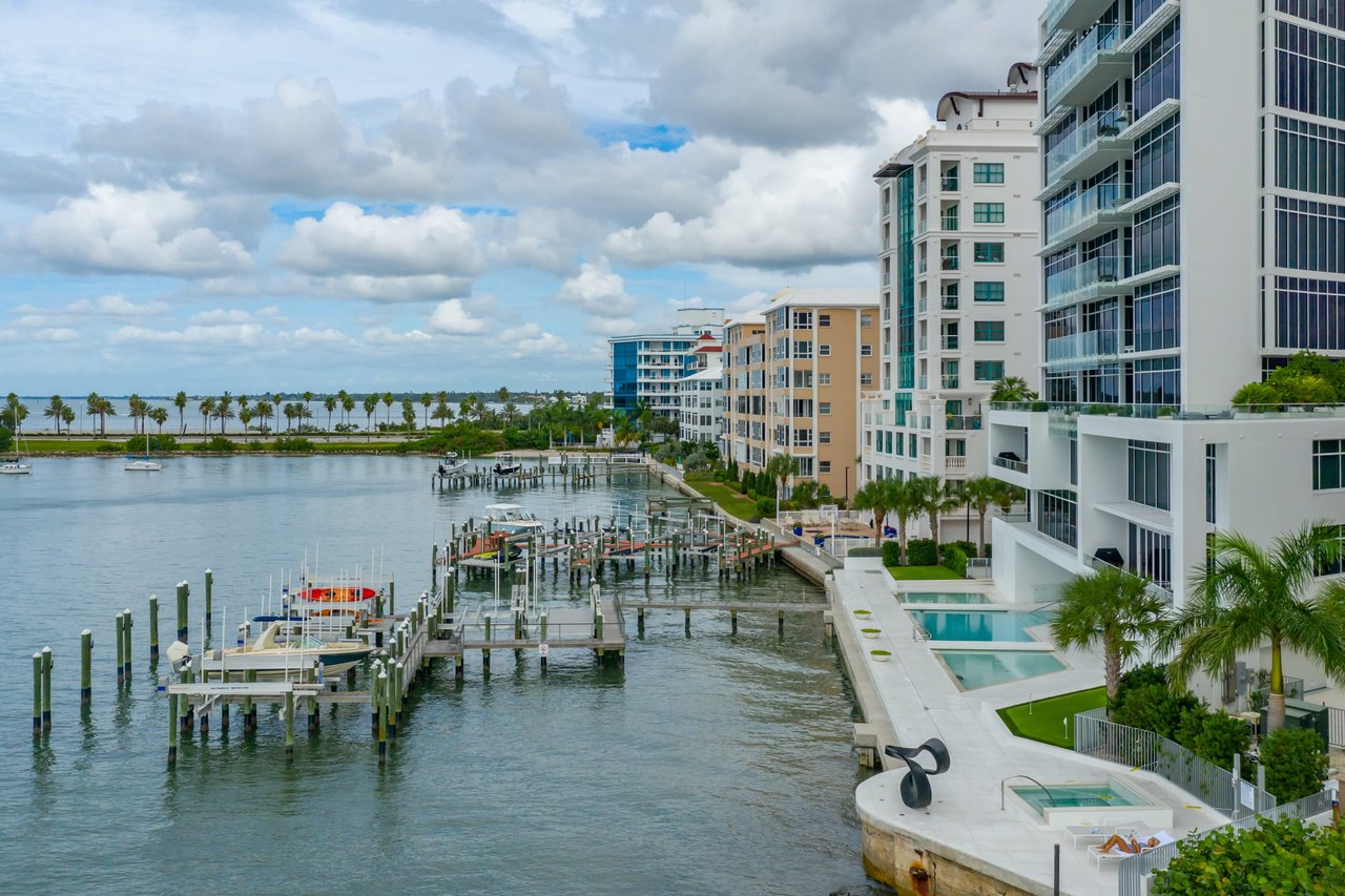 280 Golden Gate Point PH 2