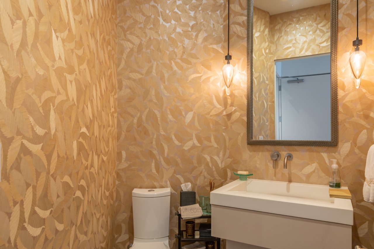 280 Golden Gate Point PH 2