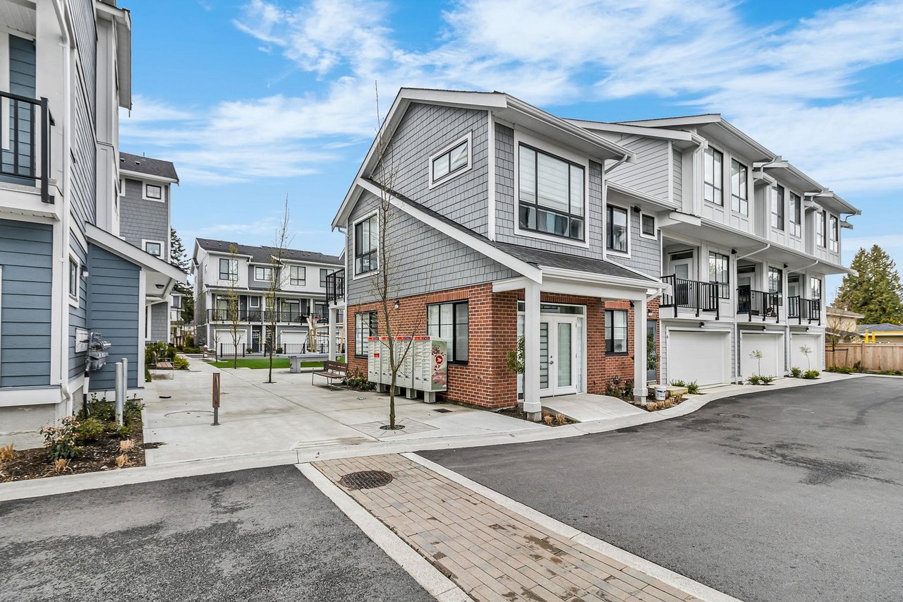 36-11556 72a Ave