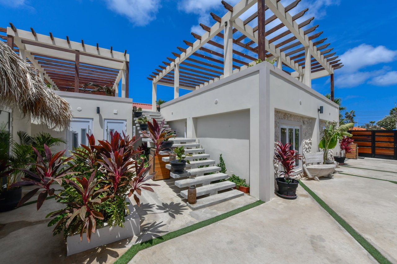 Savaneta Luxury Multi Unit Complex