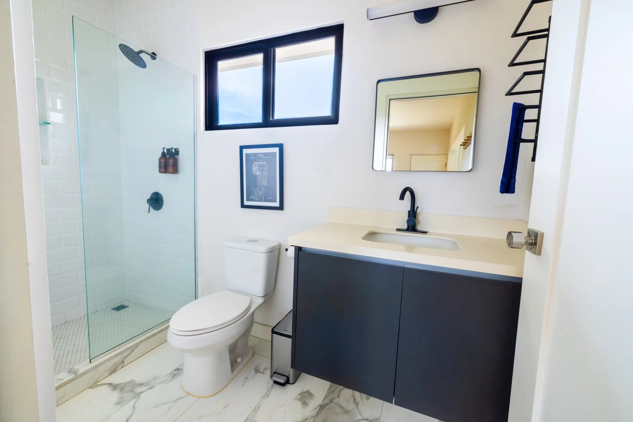 Modern Family Residence, Guacima, Alajuela
