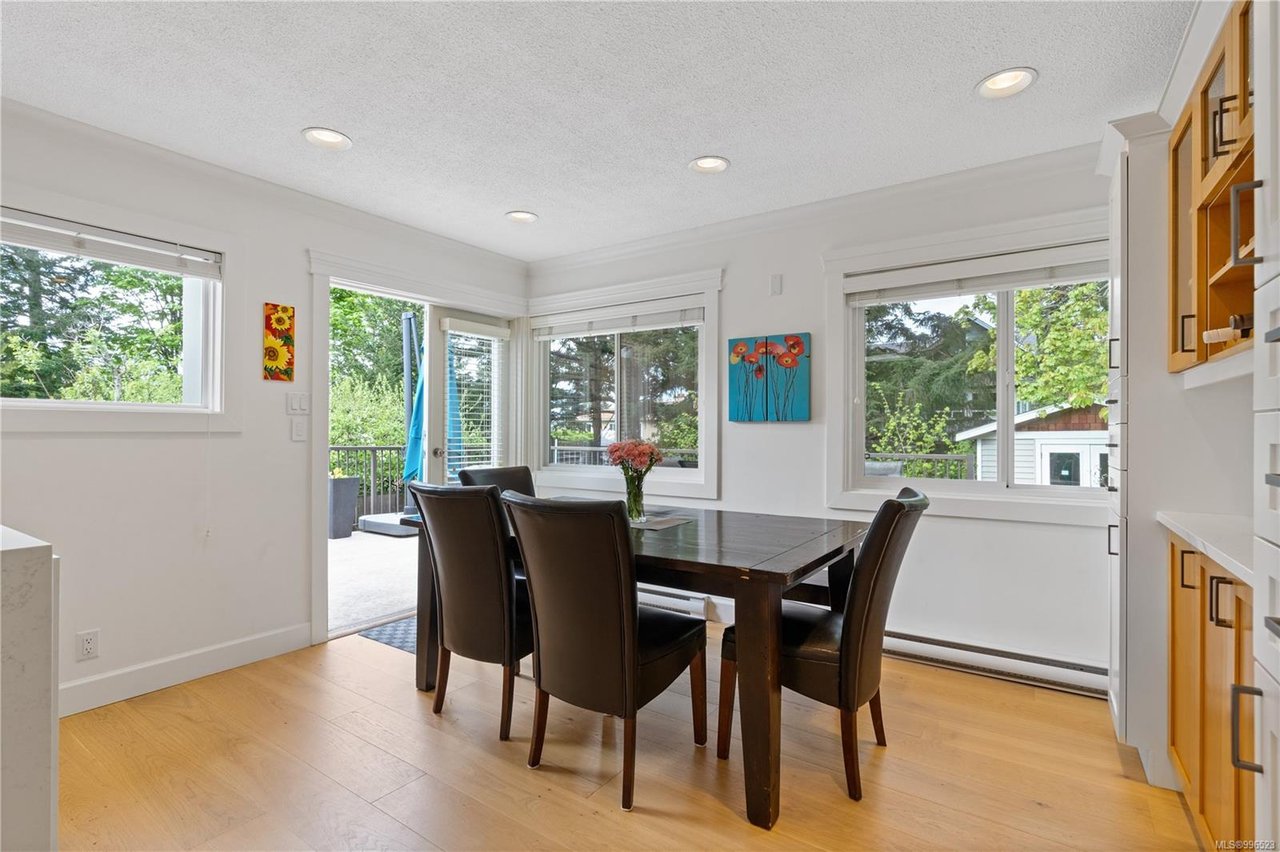 1228 Pearce Cres