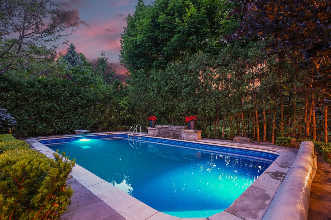 Fairway Hills Beauty 