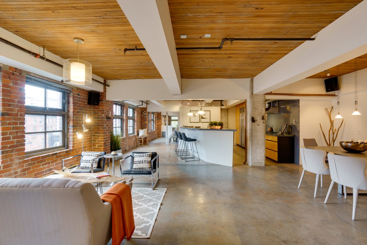 120 Powell