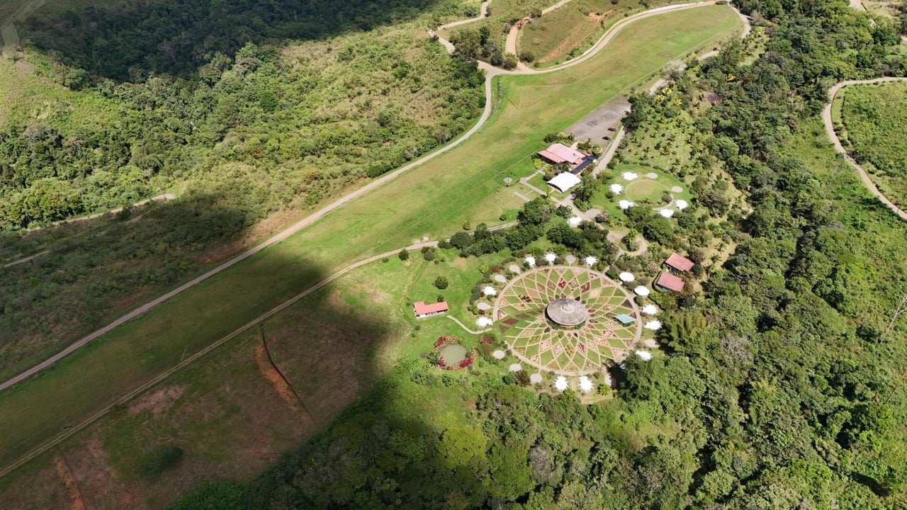 River and Waterfall Ranch, Perez Zeledon, San Jose