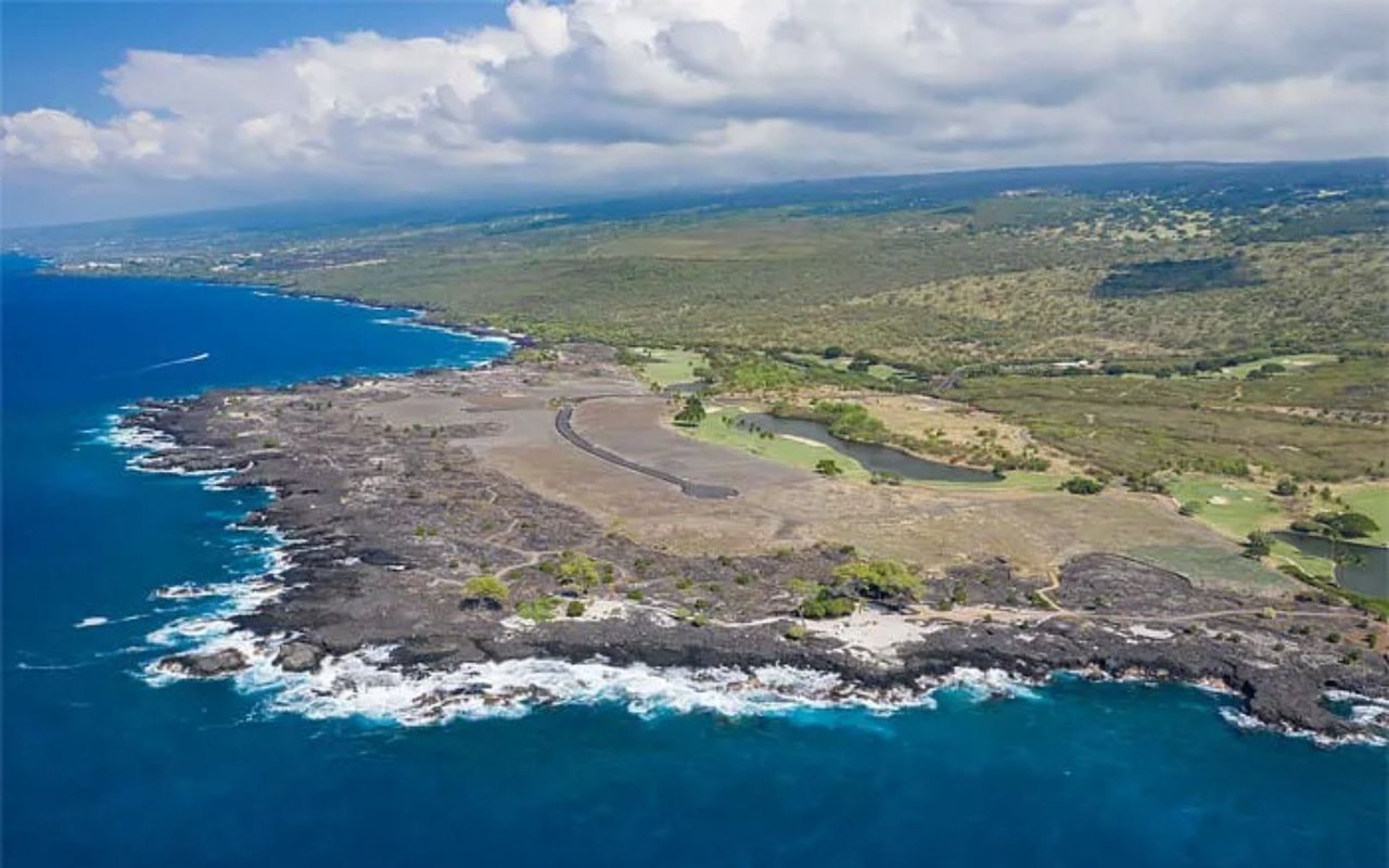 Discover Pure Luxury: Your Slice of Paradise in Hokulia's Nalu Kai Oceanfront Haven