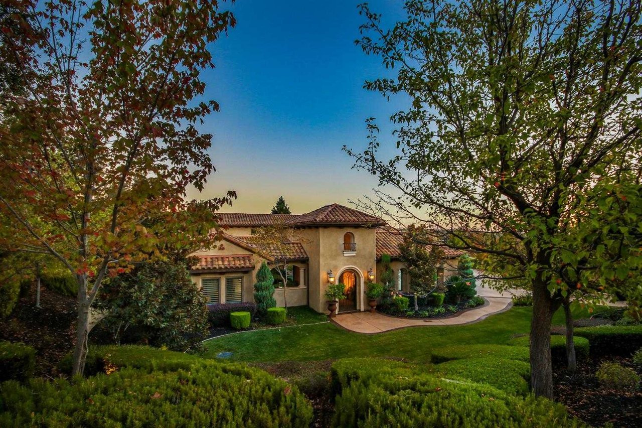 3312 Vista De Madera