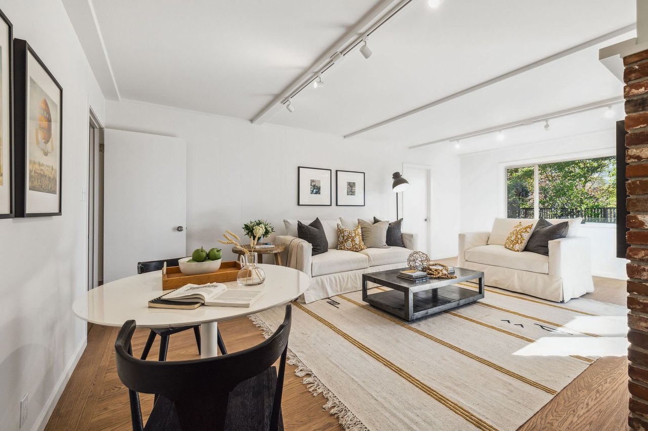 90 Altura Way