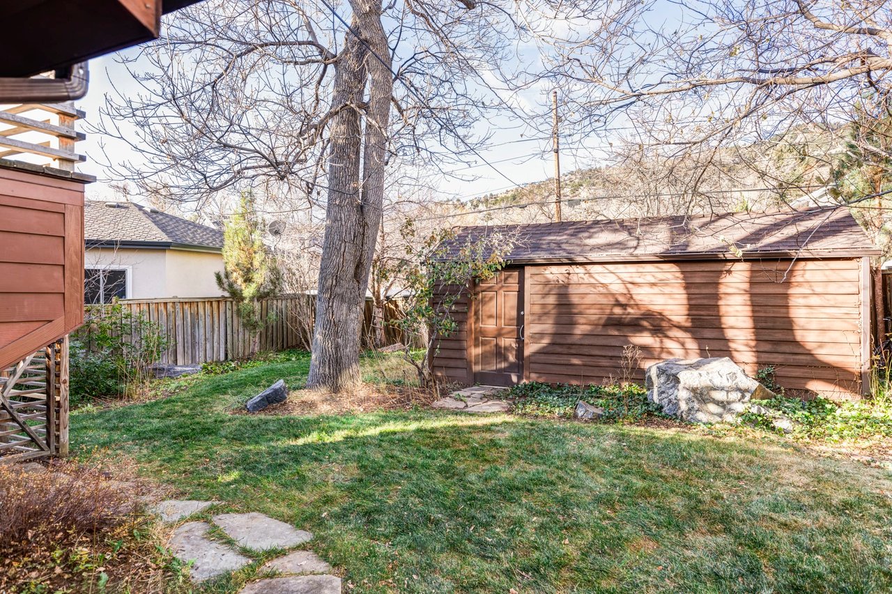 3135 8th Street