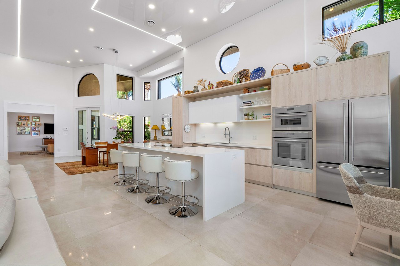5095 Suffolk Drive