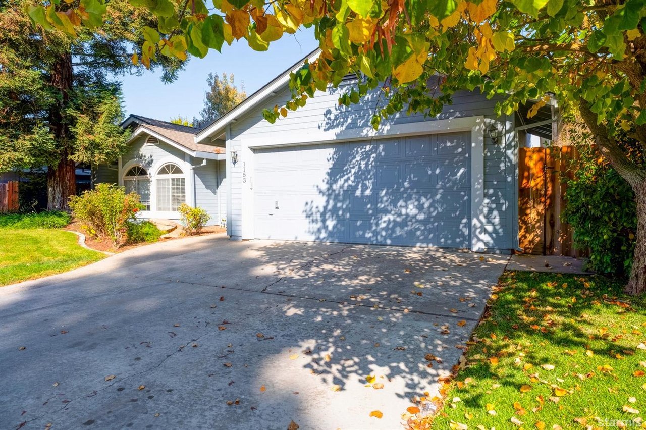 1153 Brownie Ct