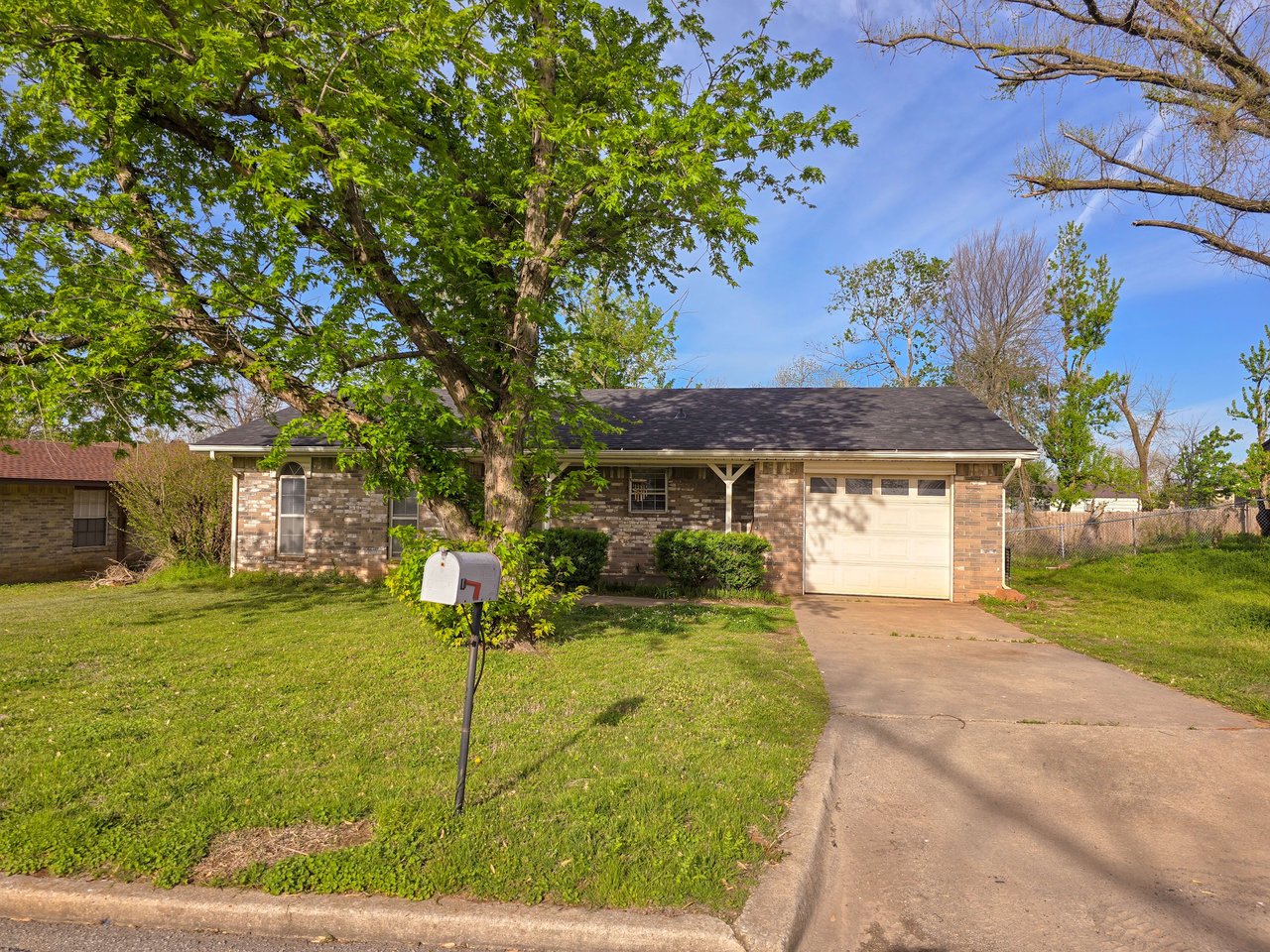 104 Hardesty Dr.