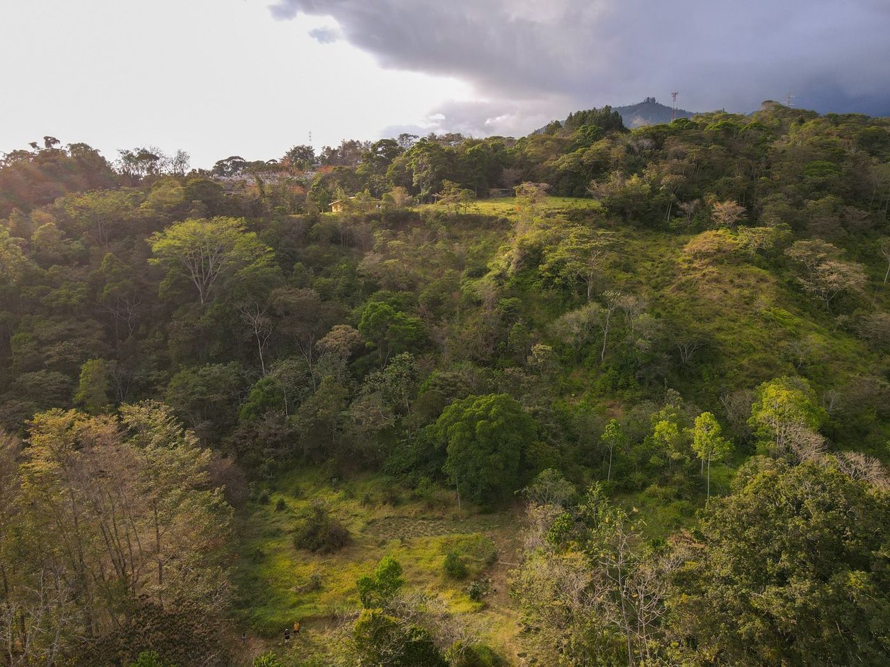 Modern Riverfront Acreage Home, Perez Zeledon, San Jose