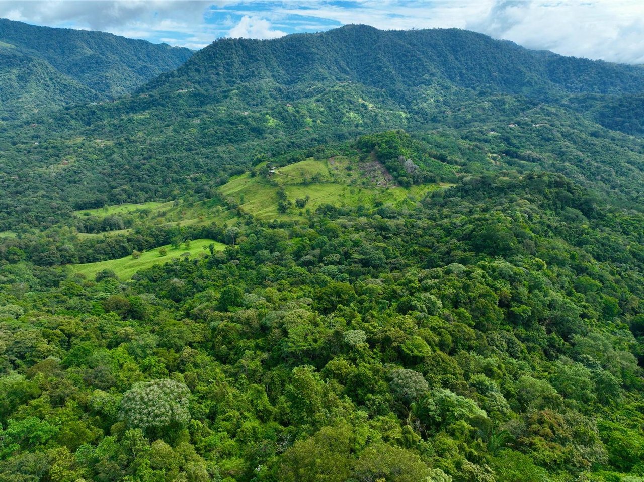 Private Waterfall Ocean View Land, Ojochal, Puntarenas
