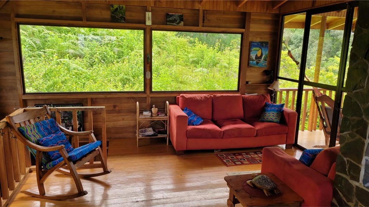 Mountain Retreat with Guest Cabin, Perez Zeledon, San Jose