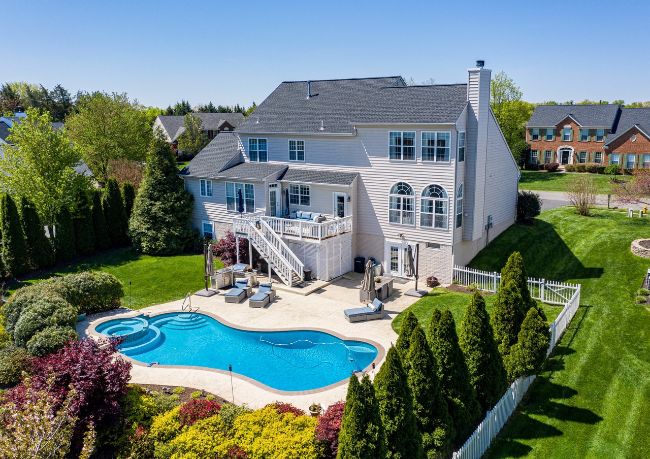 13609 Morris Ct