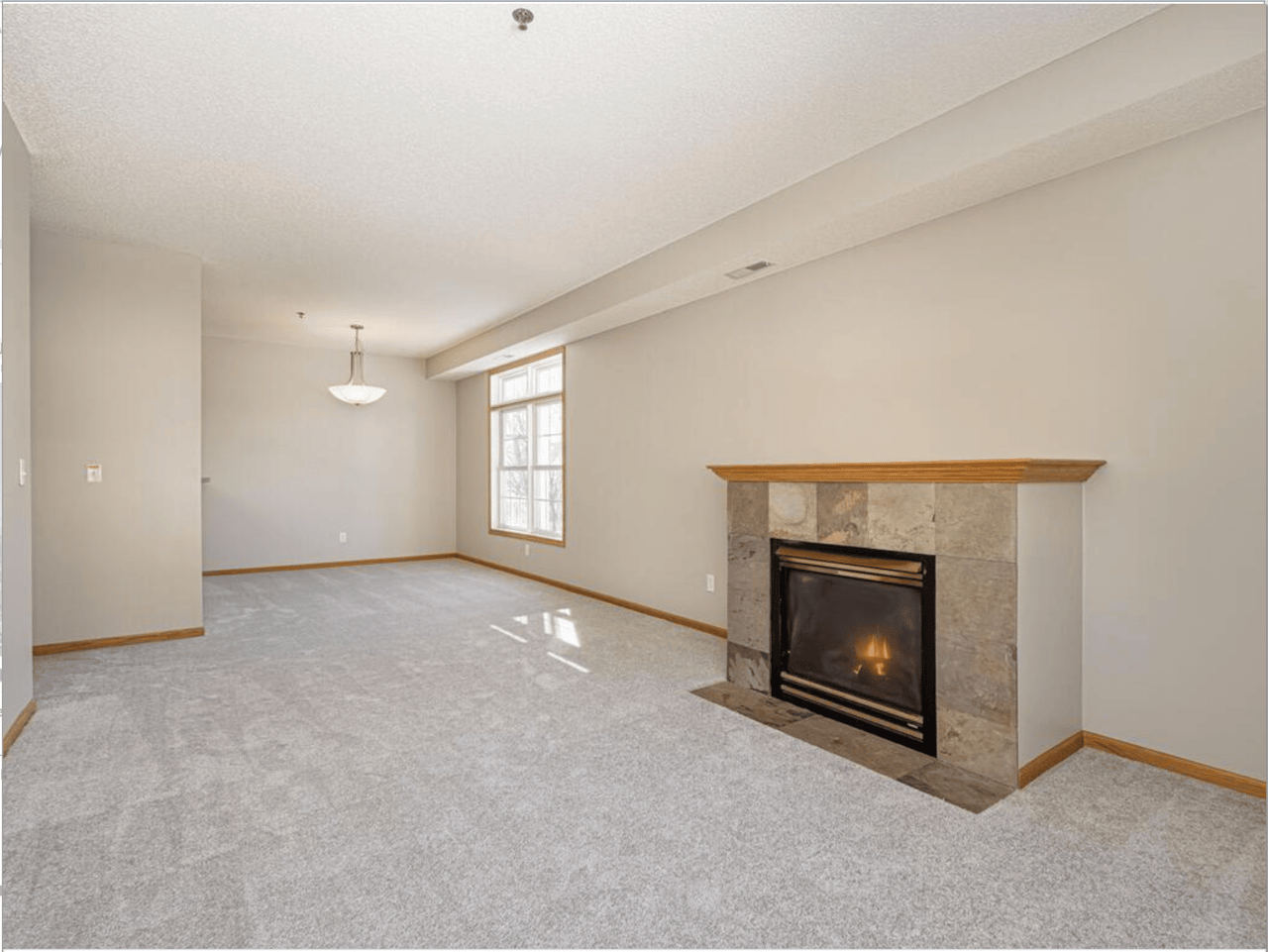 2100 Old School Road, Mound, MN