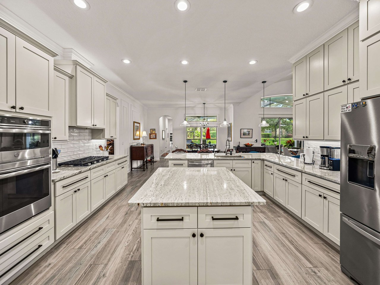 13228 THOROUGHBRED DR