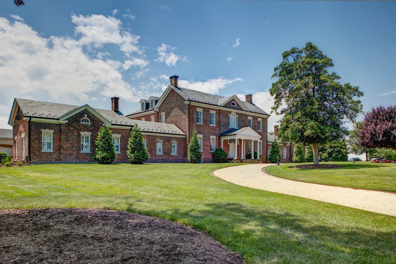  Belmont Country Club