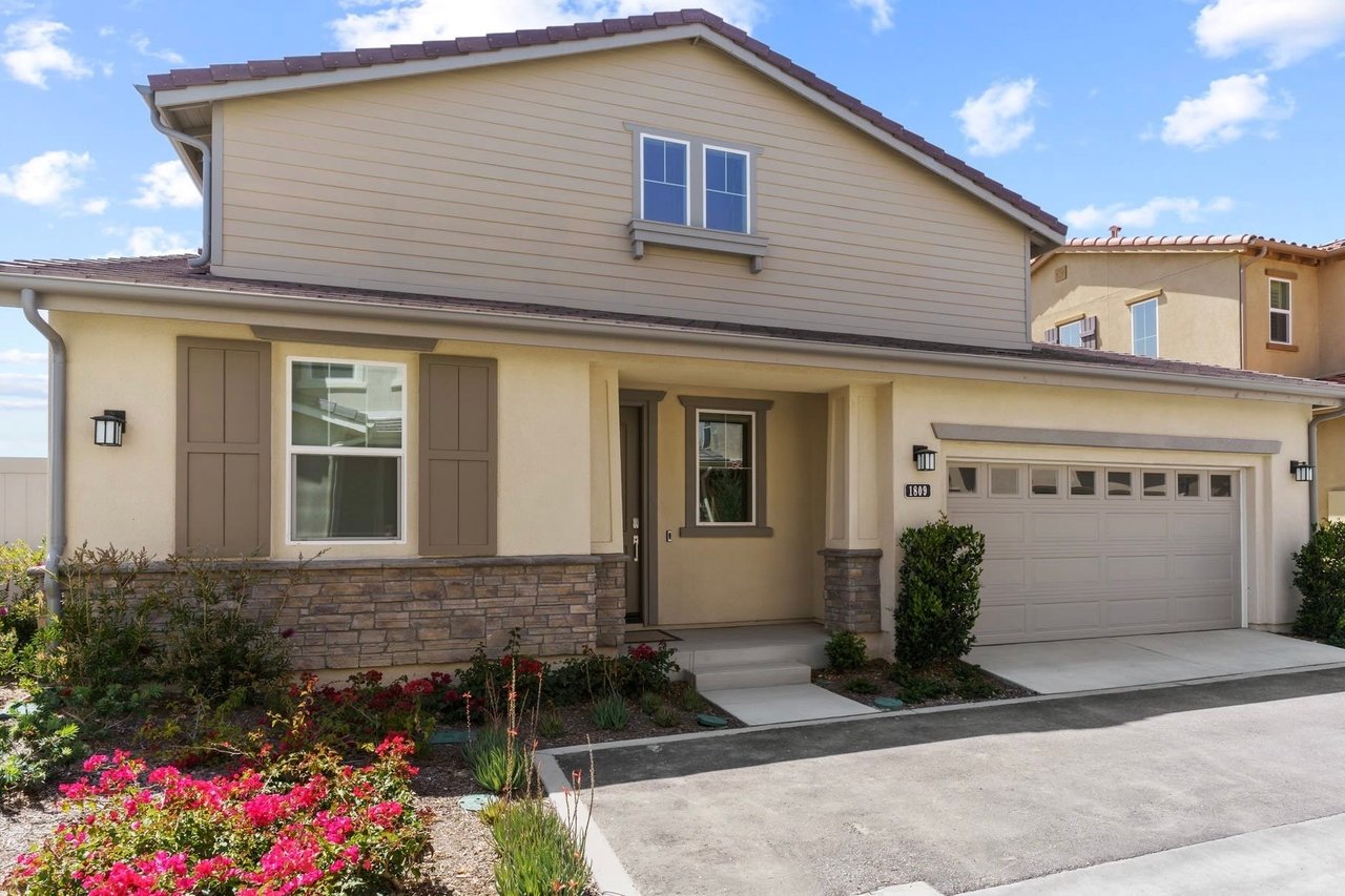 1809 Artemisia Ct