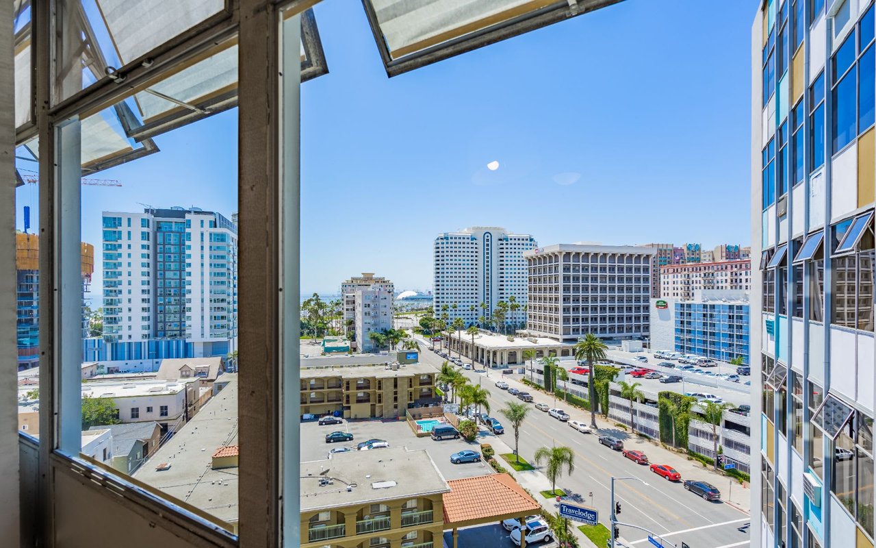 100 Atlantic Avenue Unit: 915