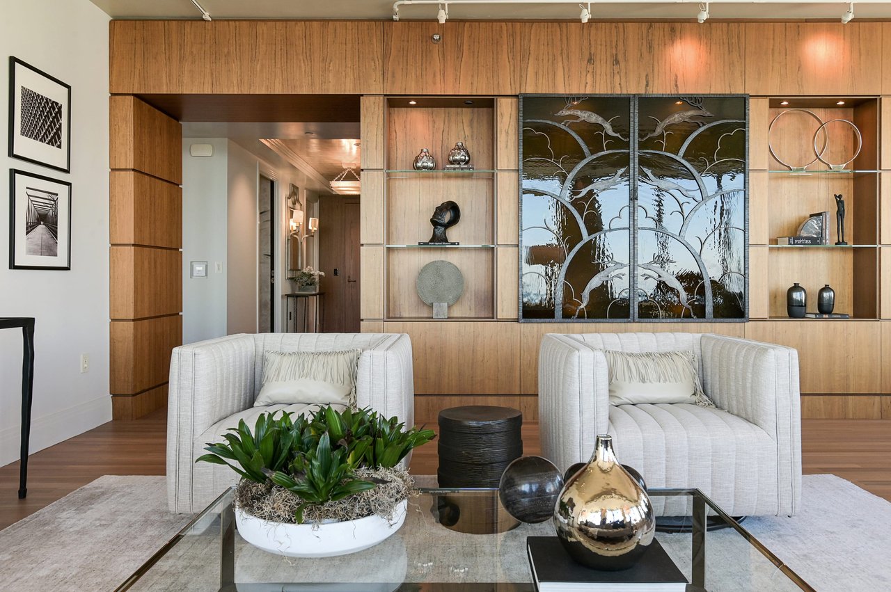 Art Deco Elegance at the St. Regis