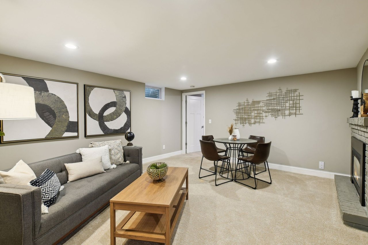 4840 Westbrook Lane, Edina