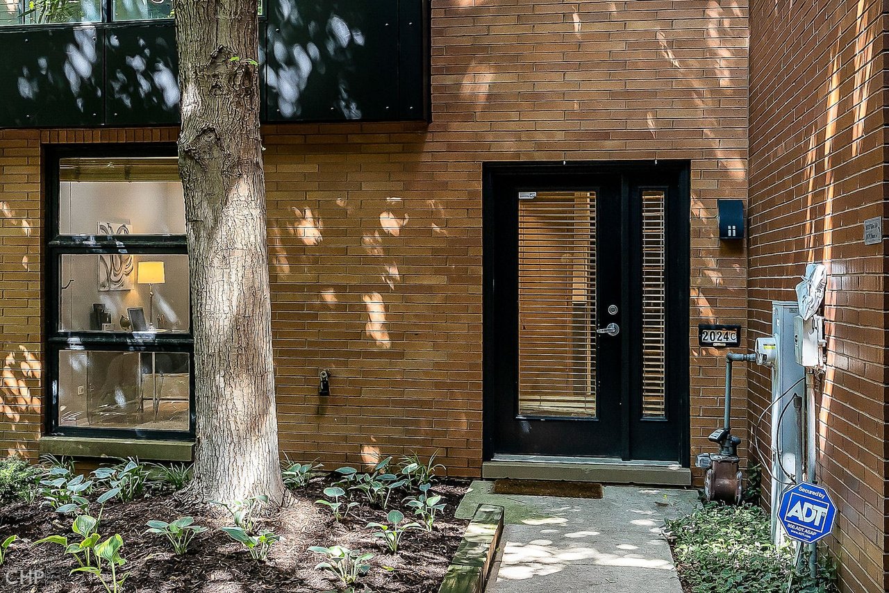 2024 W Willow Street Unit: C
