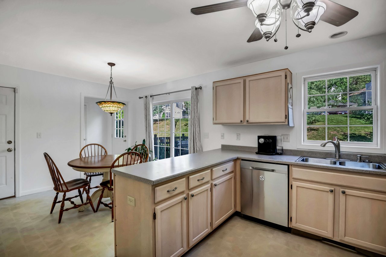 61 Lucy Circle Unit: 61