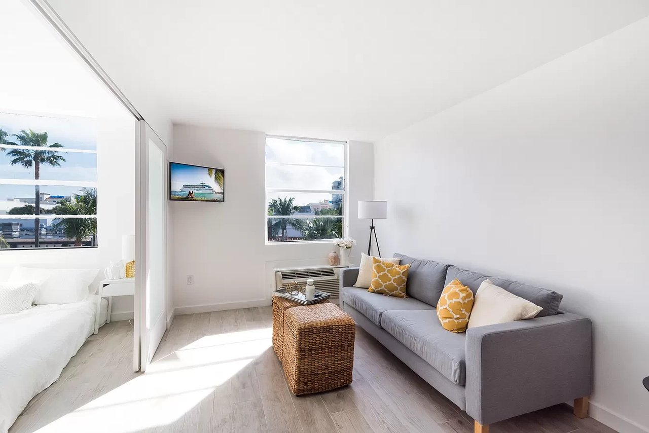 710 Washington Ave, #420