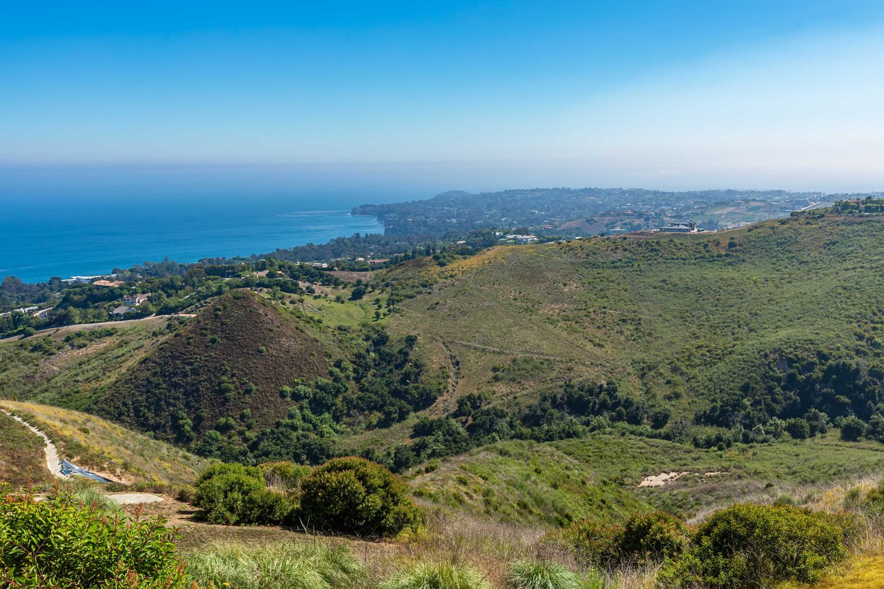 27487 Latigo Bay View Dr
