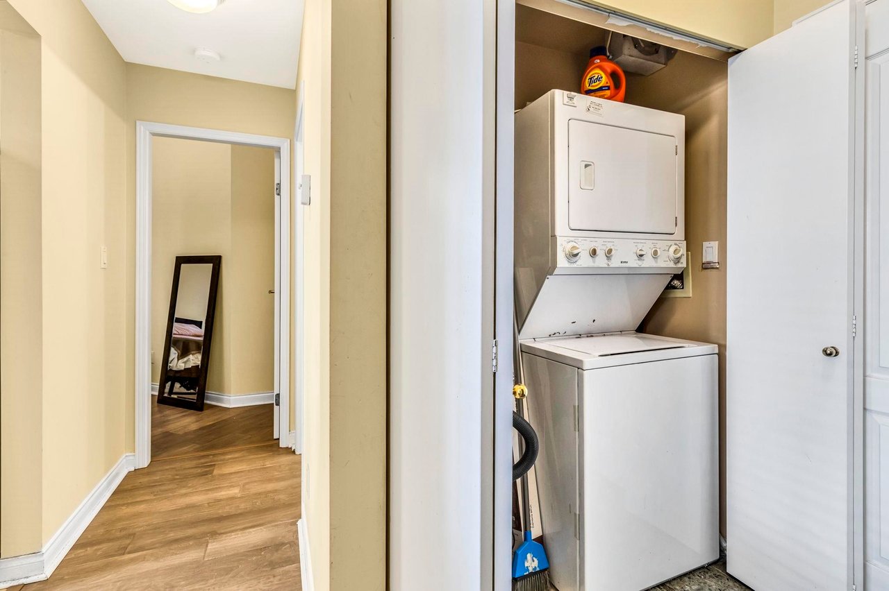 217-5735 Hampton Pl