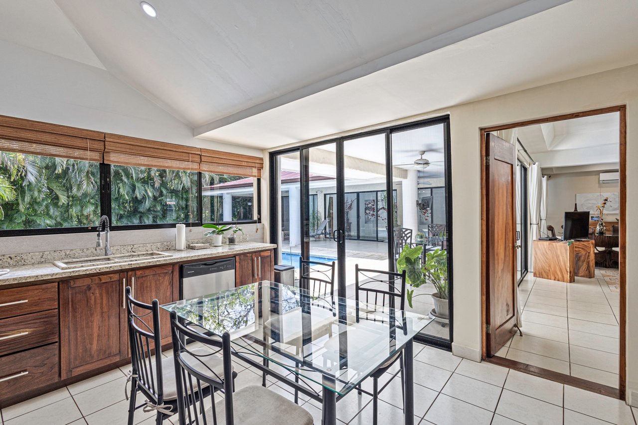 Single Story Family Home, Papagayo, Guanacaste