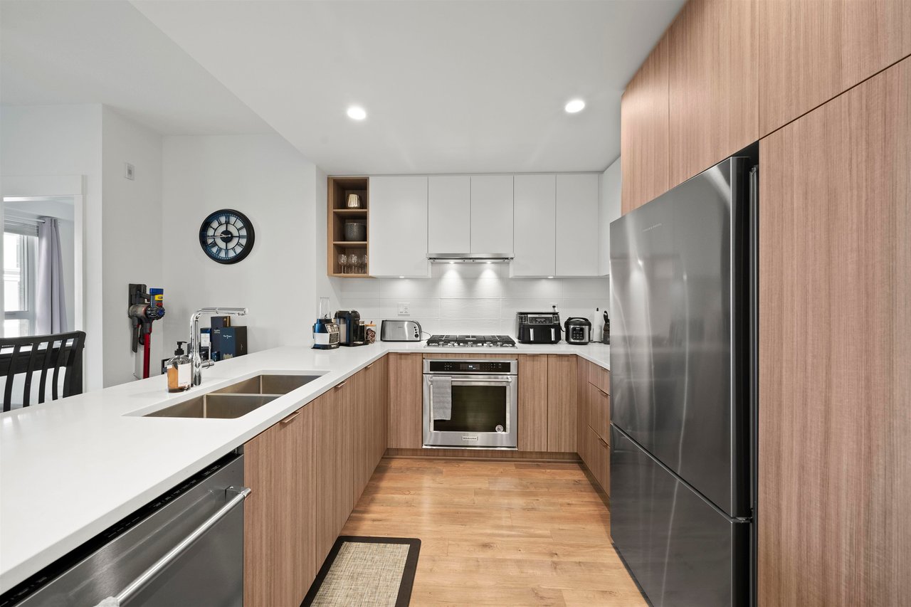 211-750 Dogwood St