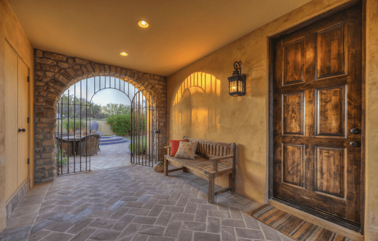 Luxury custom home in Scottsdale, AZ