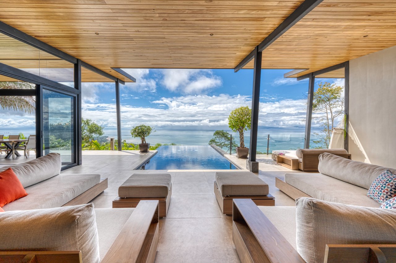 Luxury Infinity Pool Home, Uvita, Puntarenas