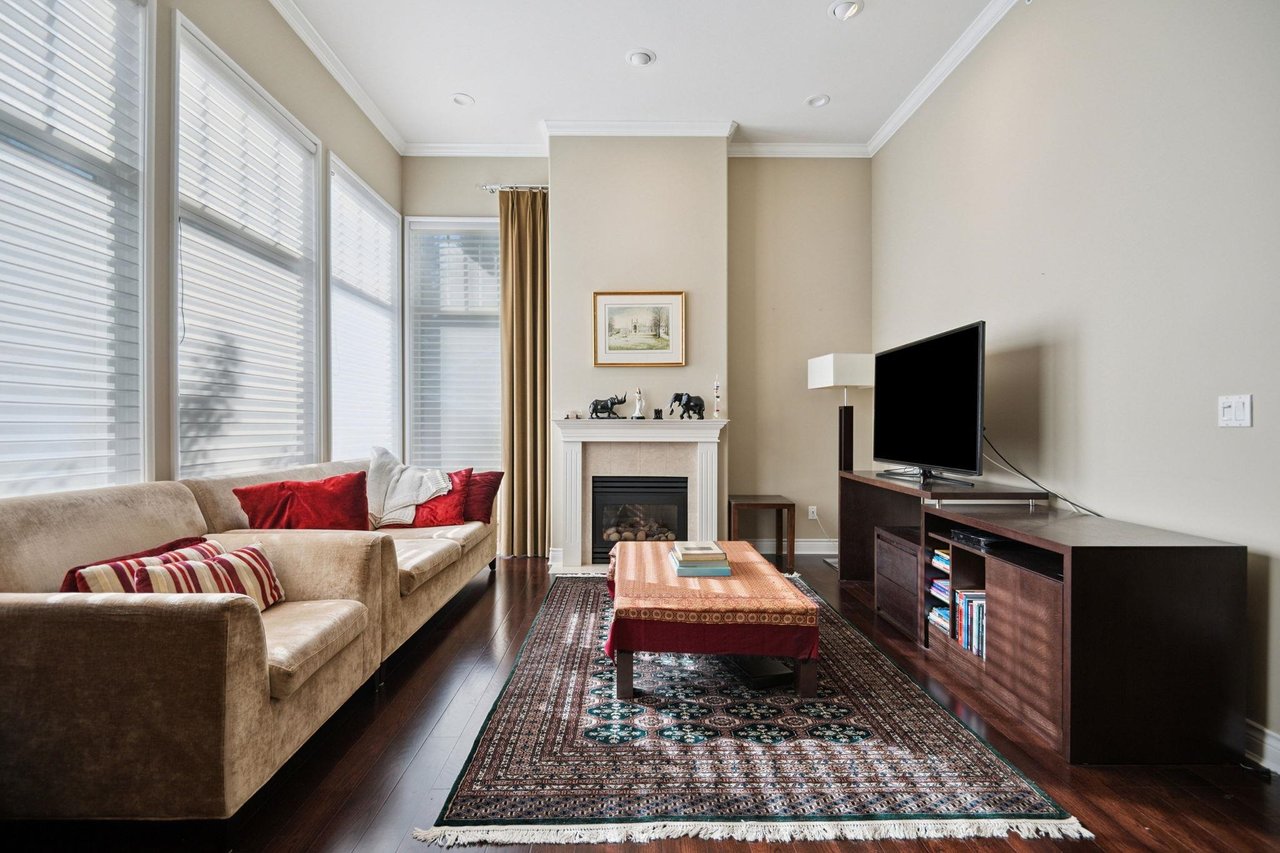 1271 3rd Street, West Vancouver