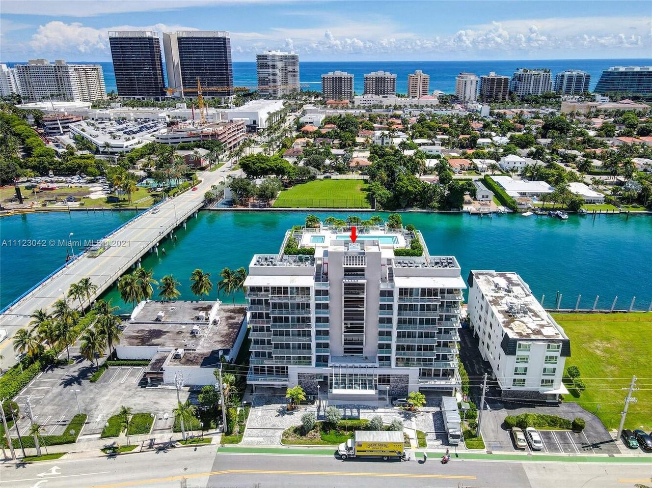 9521 E Bay Harbor Dr, #LP801