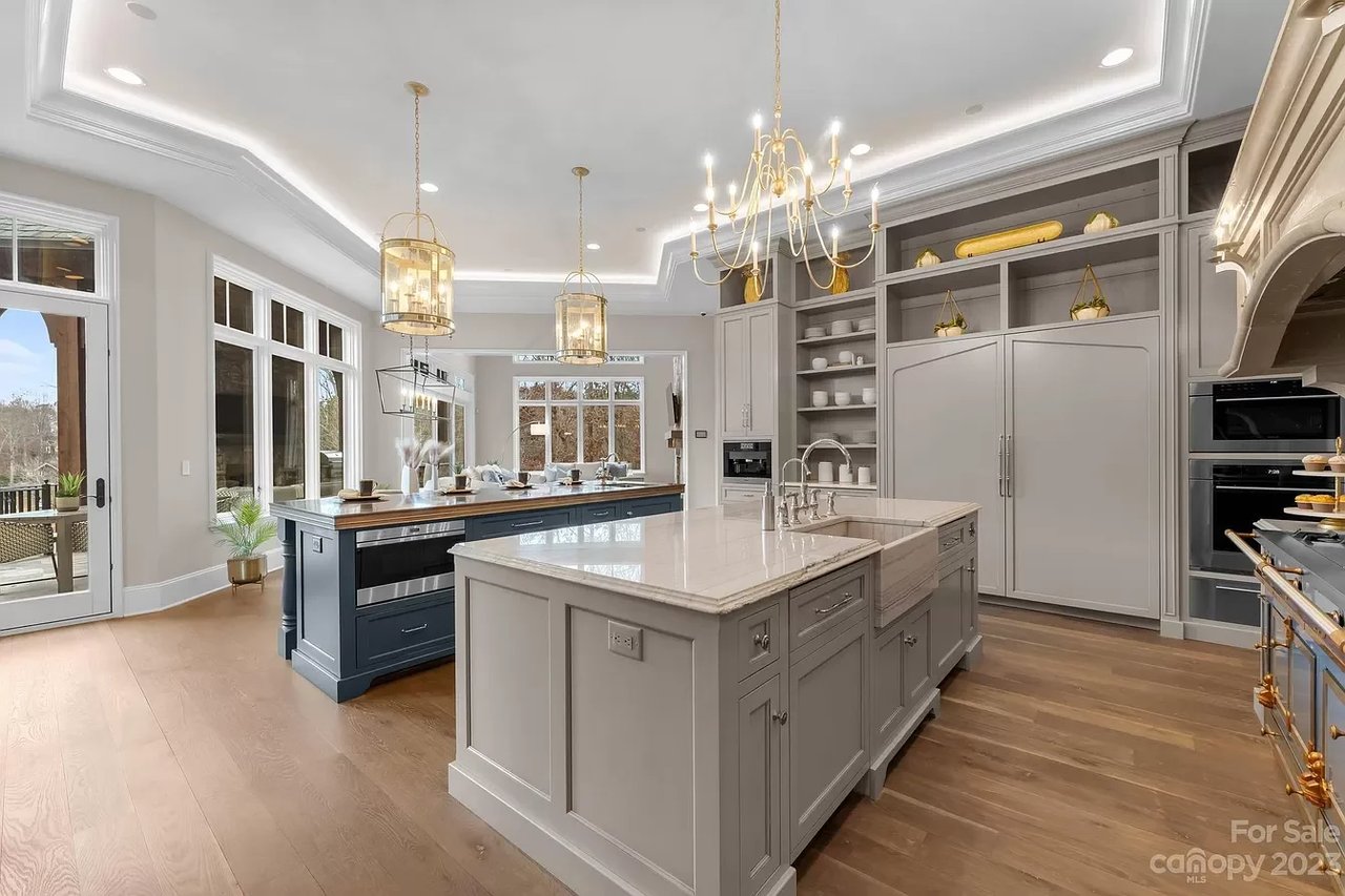 Private Listing