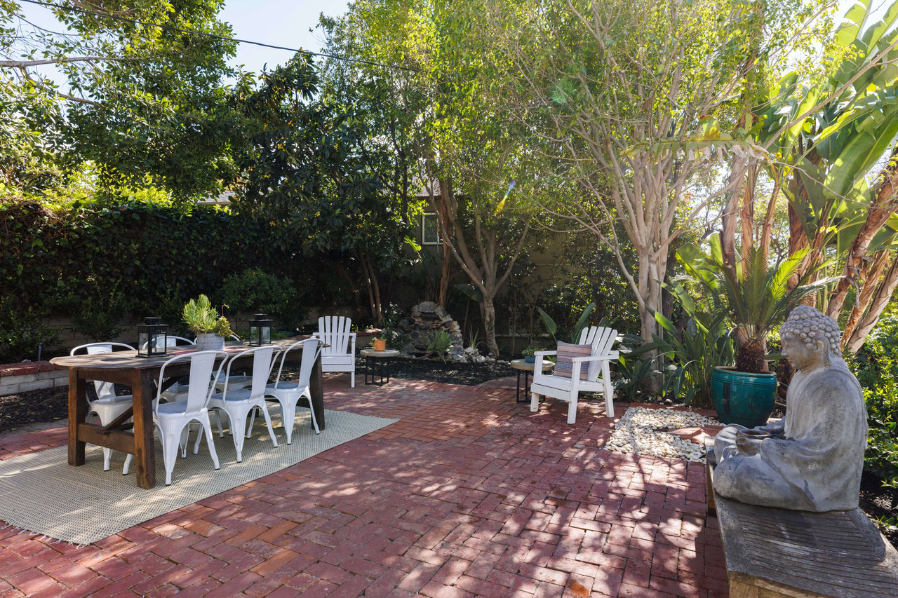 A Classic 1949 Traditional in Los Feliz