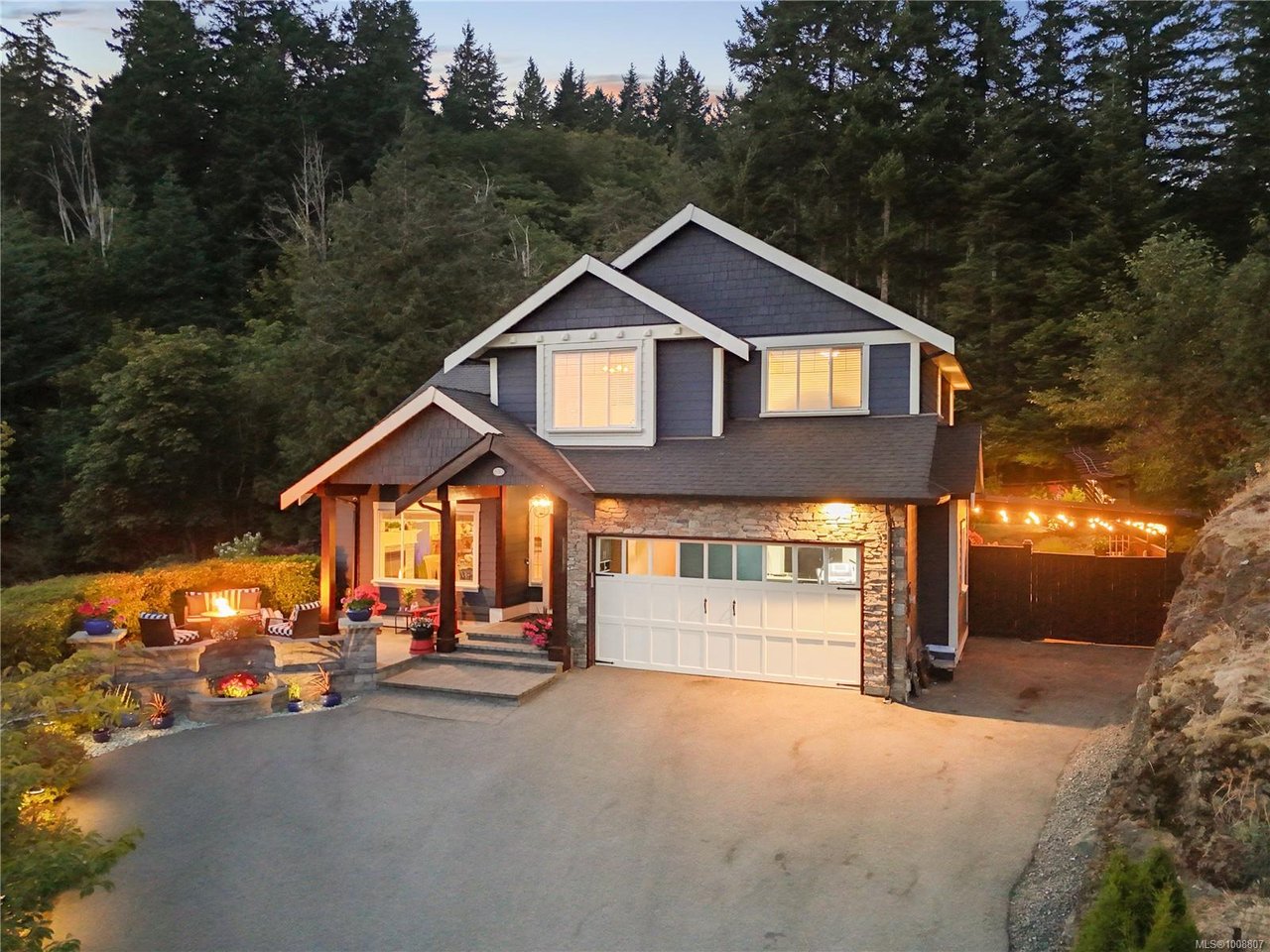 630 Granrose Terr, Colwood