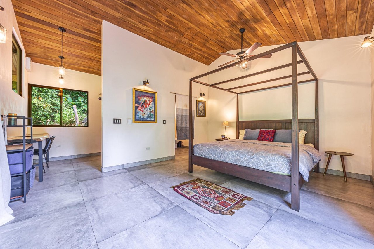 Private Riverfront Jungle Oasis, Ojochal, Puntarenas