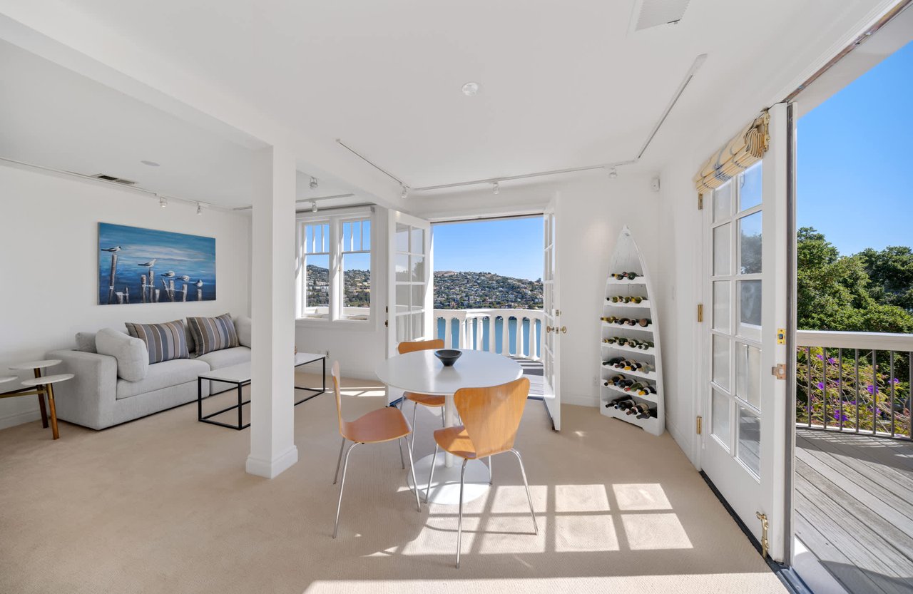 Iconic Belvedere View Estate