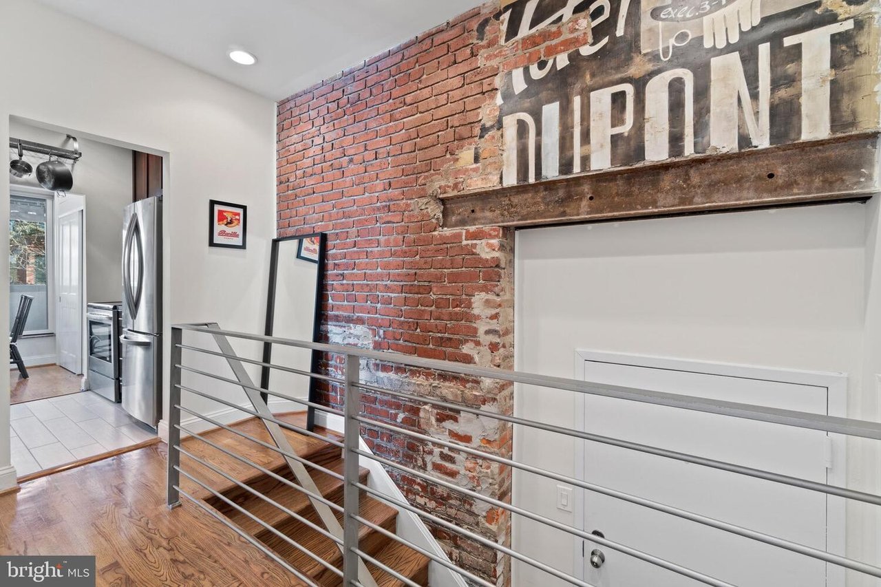 2101 N St NW, #205